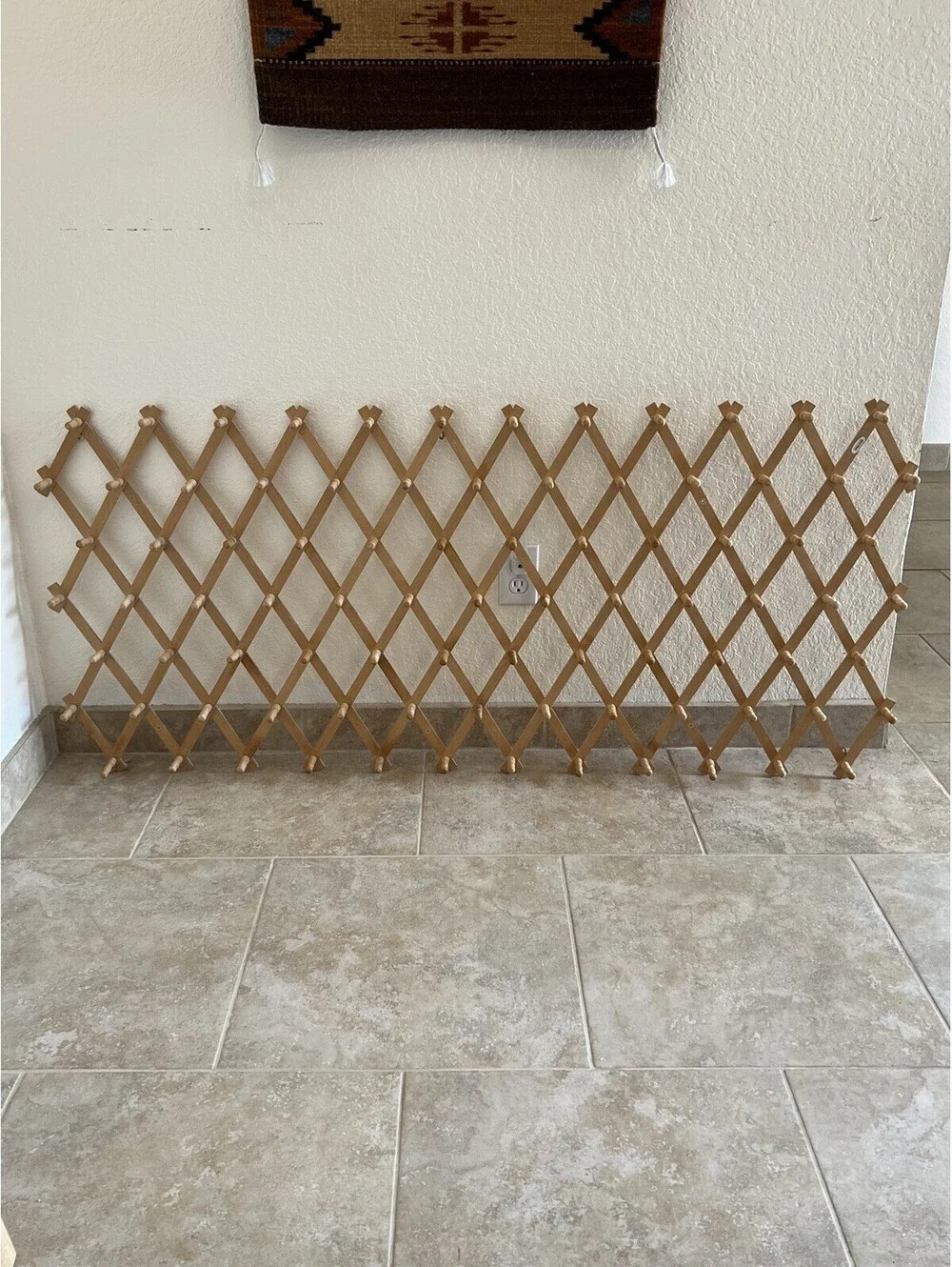 Vintage Lillian Vernon 87 Peg Accordian Wooden Wall Rack